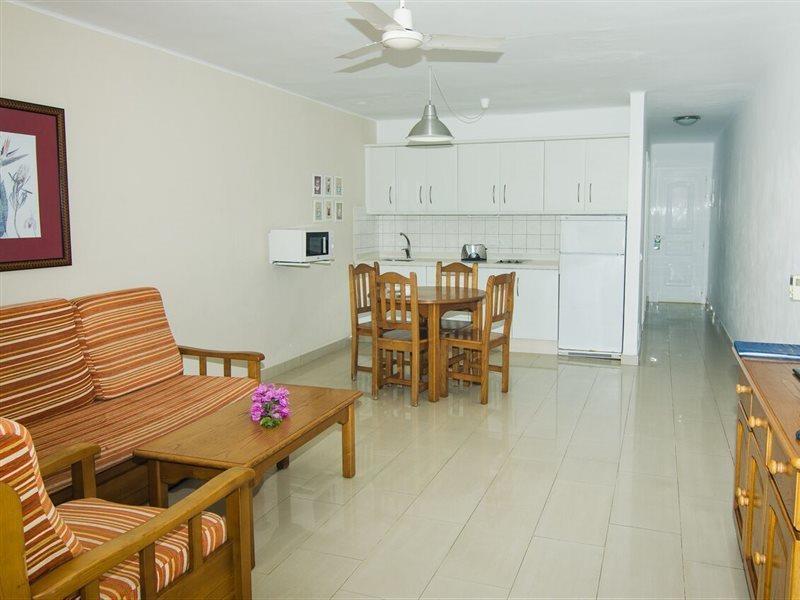 Apartamentos Parque Tropical En Lanzarote Puerto del Carmen  Eksteriør billede