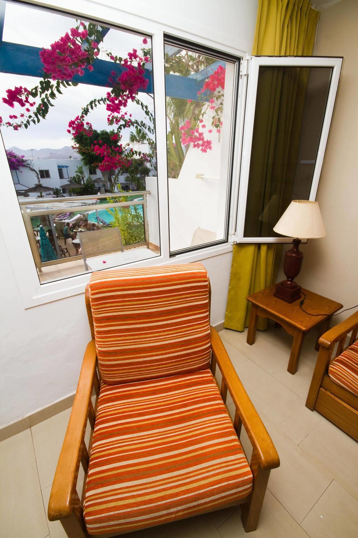 Apartamentos Parque Tropical En Lanzarote Puerto del Carmen  Eksteriør billede