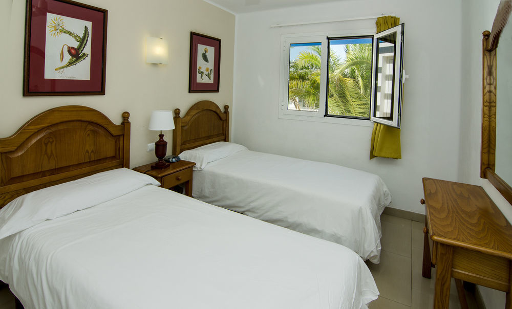 Apartamentos Parque Tropical En Lanzarote Puerto del Carmen  Eksteriør billede
