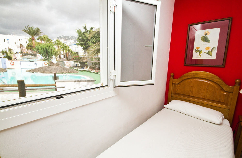 Apartamentos Parque Tropical En Lanzarote Puerto del Carmen  Eksteriør billede